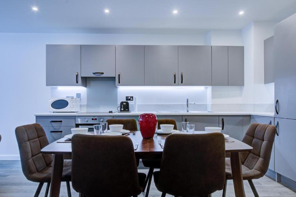 Luxury 2 Bed Flat In A New Block In East Acton Apartment London Luaran gambar